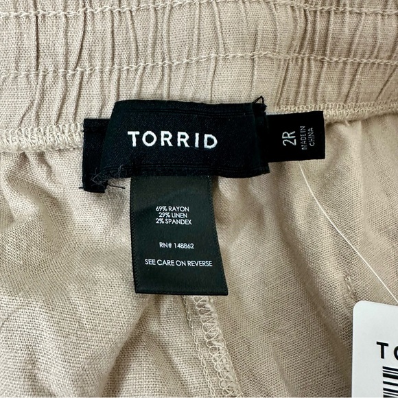 Torrid Pull On Wide Leg Stretch Linen Pants NWT - Picture 4 of 4